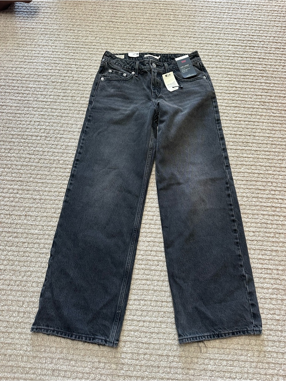 Levi’s NWT Black Low Rise Straight Leg Low Loose Jeans Sz 26 - Picture 3 of 8